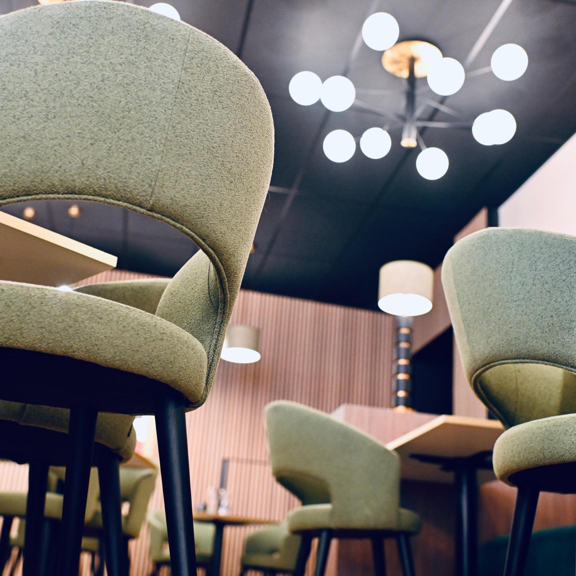 Logis Hotel-Restaurant Le Fontarabie Фонтене-льо-Конт Екстериор снимка